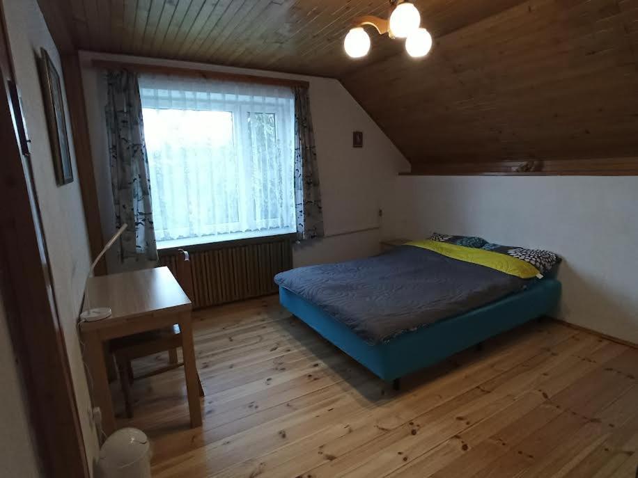 Pokoj W Warszawie-Wawer Varsavia Esterno foto