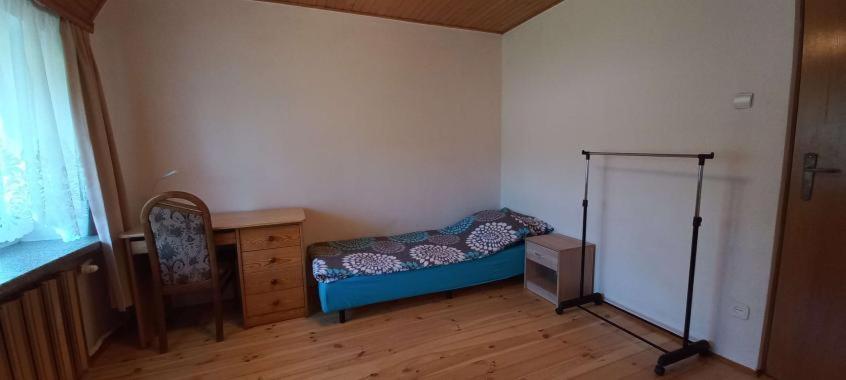 Pokoj W Warszawie-Wawer Varsavia Esterno foto